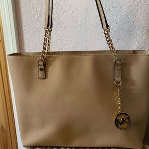 Michael Kors Shoulder Bag